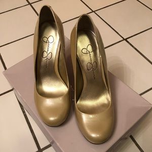 Jessica Simpson heels size 5 1/2